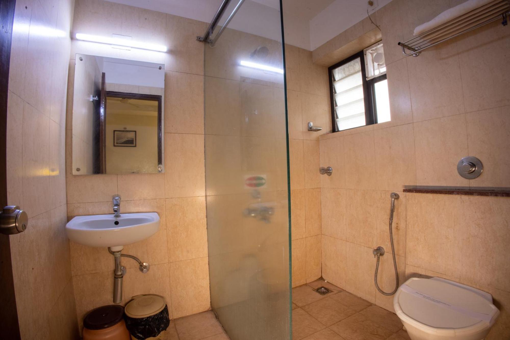 Metro Plaza Hotel By Rak Rooms, Mangaluru Екстер'єр фото