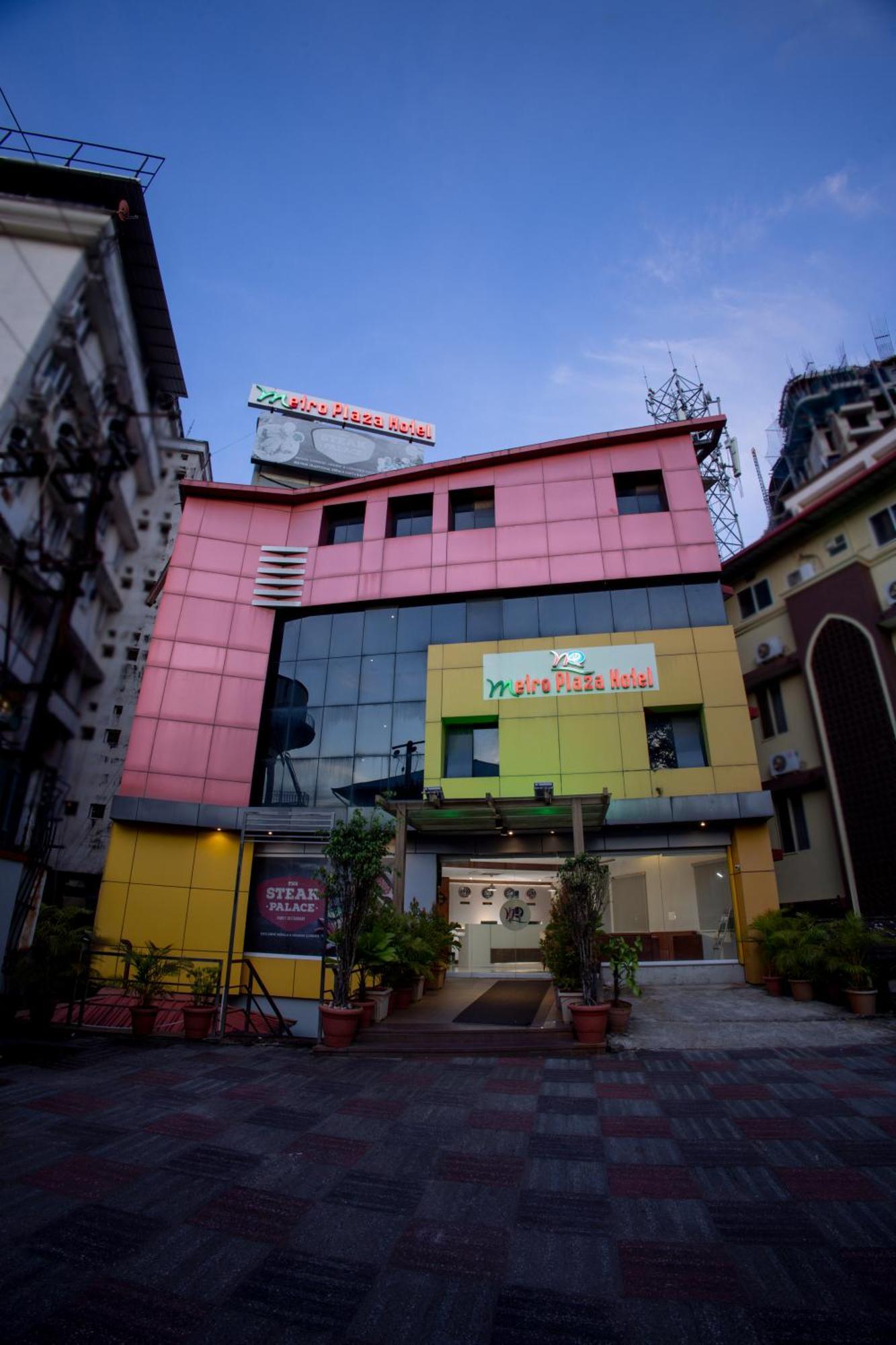 Metro Plaza Hotel By Rak Rooms, Mangaluru Екстер'єр фото